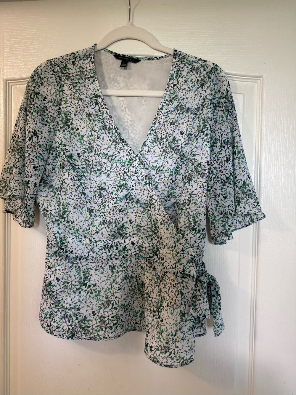 Banana Republic Green and White Floral Wrap Blouse